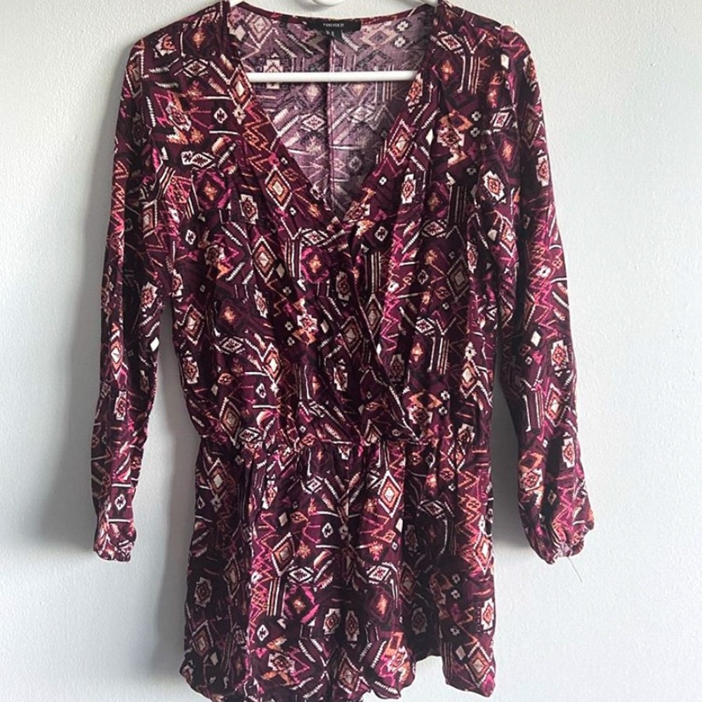 Patterned long sleeve romper